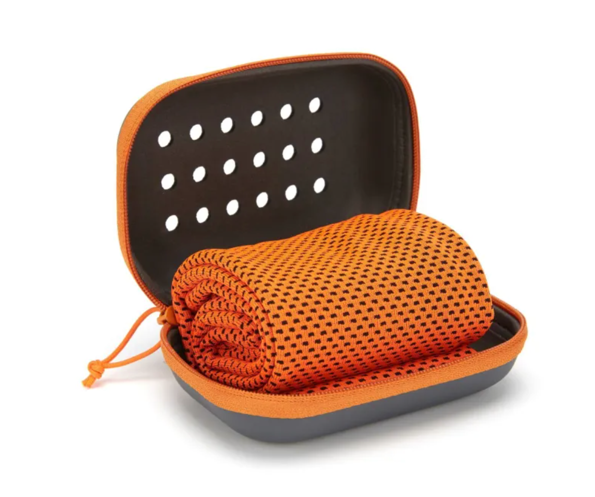 Outdoor Cooling Towel for Golf, Pickleball & Travel